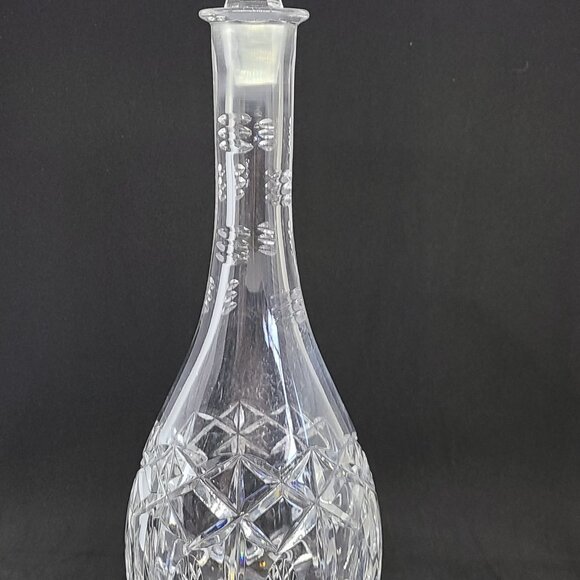 Tall crystal carafe wine decanter. - Picture 4 of 7